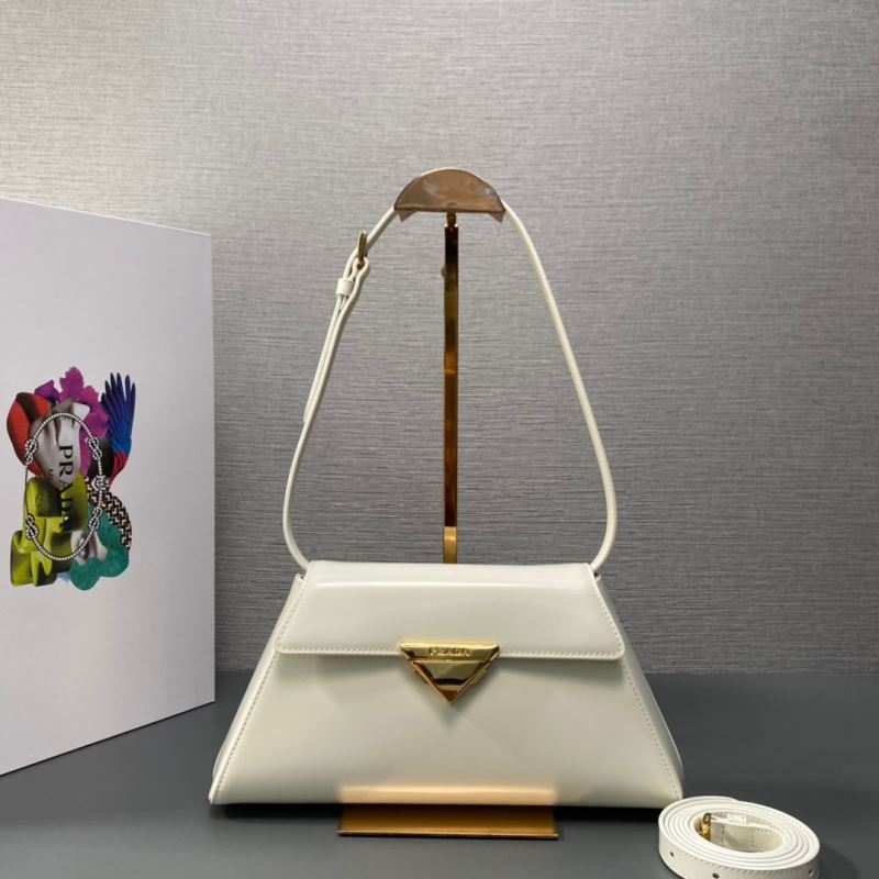 Pra*a top handle bags